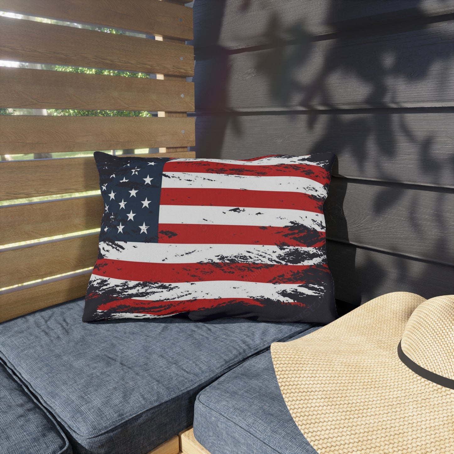 00050 Outdoor Pillow